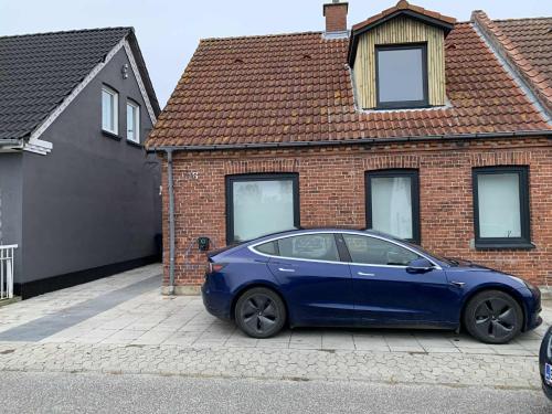 Το κτήριο όπου στεγάζεται  η βίλα