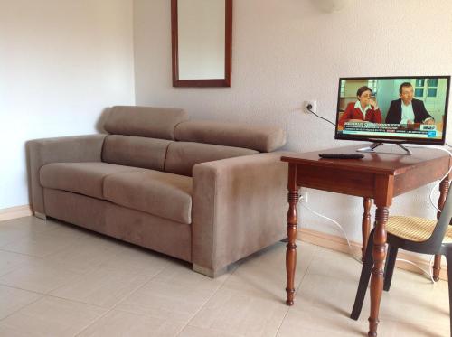 Zona de estar de Studio Papaye - confort et calme près des plages