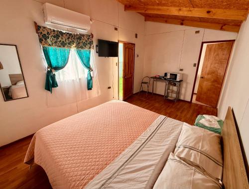 Ένα ή περισσότερα κρεβάτια σε δωμάτιο στο Samtours Apartments