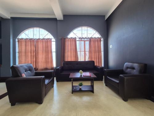 Χώρος καθιστικού στο Destiny Home stay