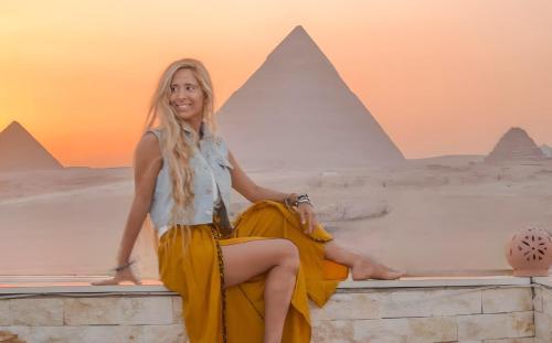 Επισκέπτες που μένουν στο ImhOtep pYramids hOtel