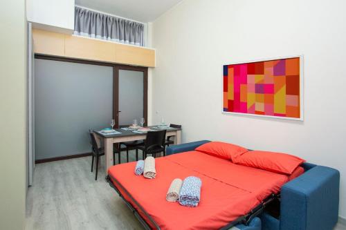 Amaranth Home Sempione