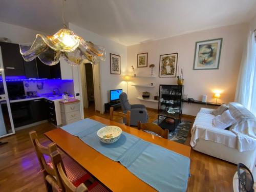 Diamond Apartment