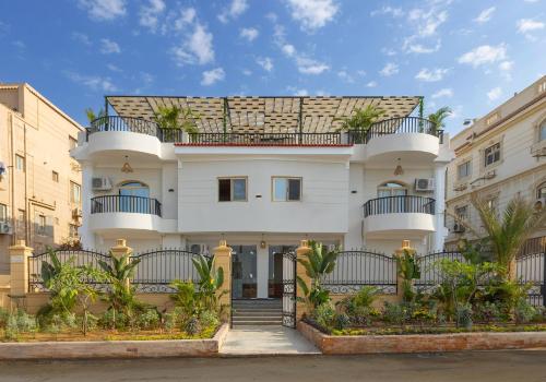 Seven Stays New Cairo