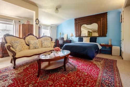 Posezení v ubytování Elegant Spacious Prvt Studio Upscale Berkeley