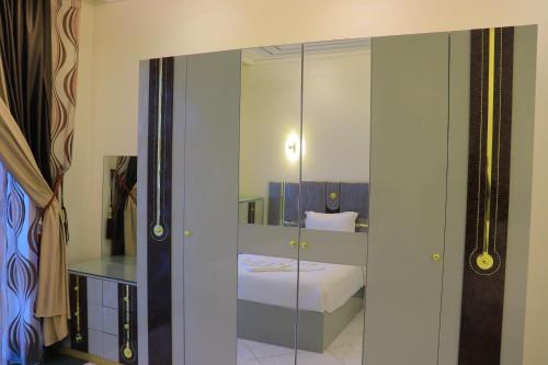 Ένα μπάνιο στο فندق غلاديلاس