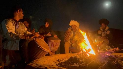 入住Bouhayat desert camp Tagounite的客人