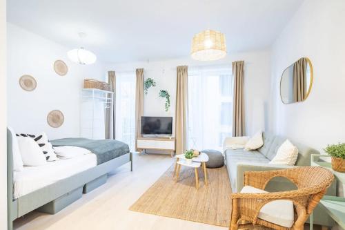 Central - Comfy - NEW