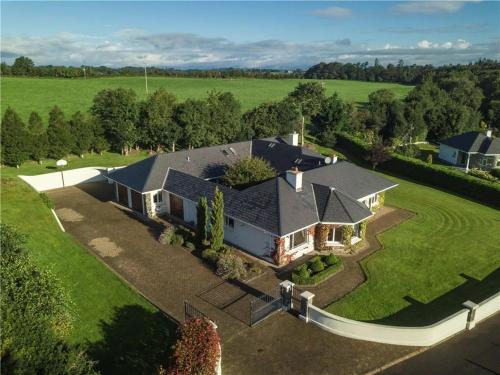 Φωτογραφία από το άλμπουμ του Tomies House σε Laune Bridge