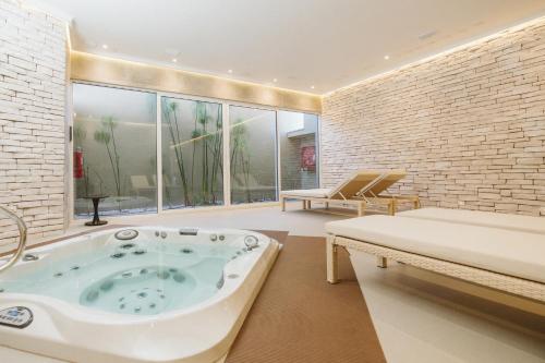 Ένα μπάνιο στο Hacienda Huamalata