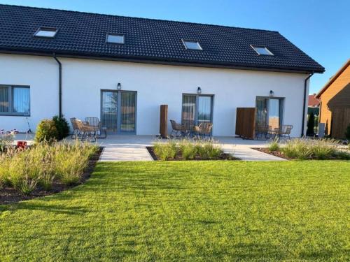 Comfortable, 2-level holiday apartment