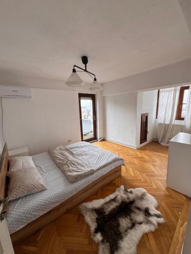 Ένα ή περισσότερα κρεβάτια σε δωμάτιο στο La Edward Ultra central