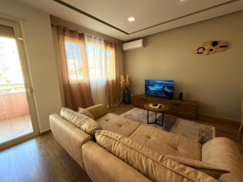 Zoe Apartments