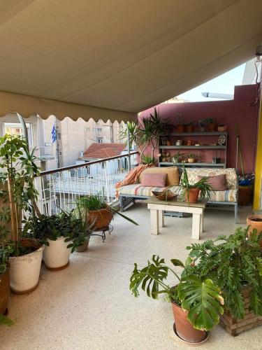 7th floor bright penthouse in quiet pedestrian