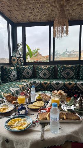 Jídlo v penzionu nebo okolí