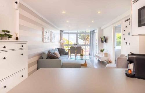 Bonanza DELUXE - Easy walk to beach, Benalmádena Marina and shops