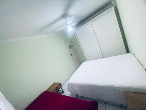 Una cama o camas en una habitación de Sol e Mar