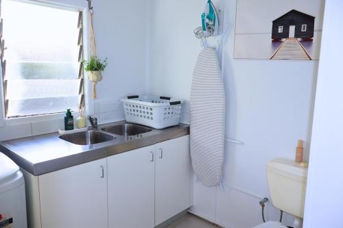 Nhà bếp/bếp nhỏ tại The Corner Cottage