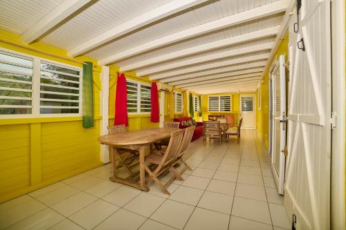 Φωτογραφία από το άλμπουμ του Alizés un logement unique et spacieux face à la mer σε Saint-Louis