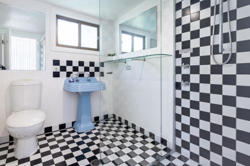 Koupelna v ubytování Surf Shack at Boat Beach