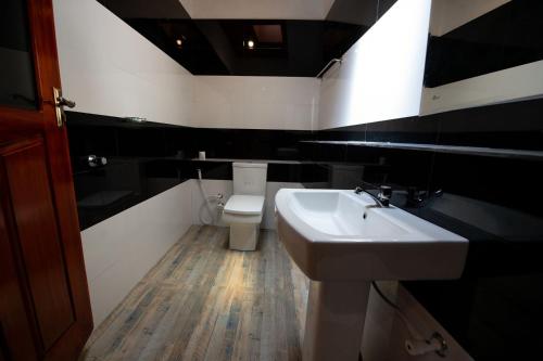 Ένα μπάνιο στο Rock View