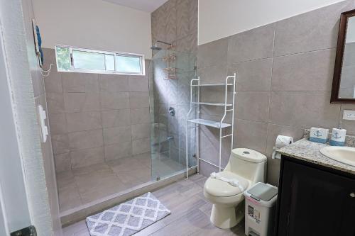 Koupelna v ubytování Casa en puntaleona Condomio Bambu