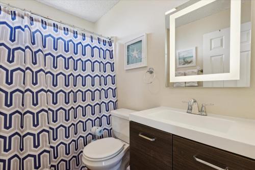 Koupelna v ubytování 251 Cherie Down Ln