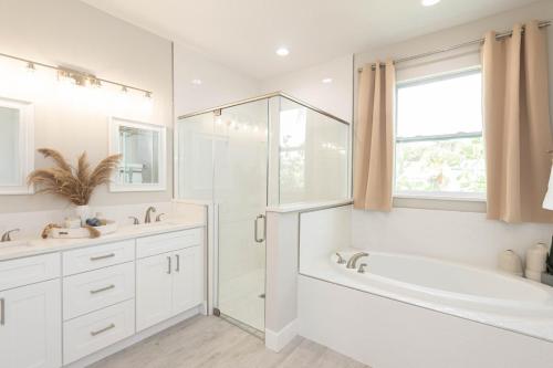 Koupelna v ubytování 313 Surf Drive