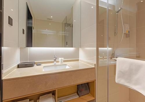 Koupelna v ubytování City Comfort Inn Hotel Jinhua Dongyang First Department Store