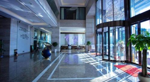 Kyriad Marvelous Hotel Xiangyin Bus Station