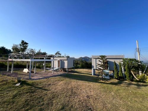 Vườn quanh View hills mine hills Home2