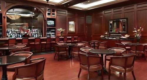 Lounge nebo bar v ubytování Ameristar Casino Resort and Spa (St. Charles)