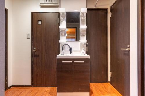 -Higashi-Assakusa- WA NO YADO-Asakusa Designer curated stylish room 1-2