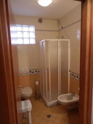 Ένα μπάνιο στο Hotel Jean Marie