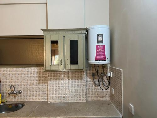 Phòng tắm tại Casa Margalla 3BHK By T2R