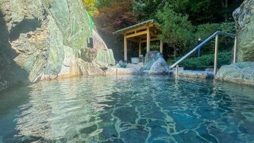 Bassein majutusasutuses Livemax Resort Hida Takayama Garyu no Sato või selle lähedal