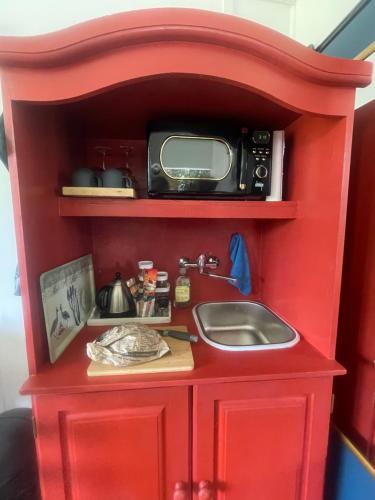 Kuchyň nebo kuchyňský kout v ubytování Waterberry Hideaway