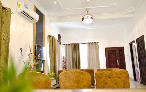 ftrealtyproperties Tango Suites 8