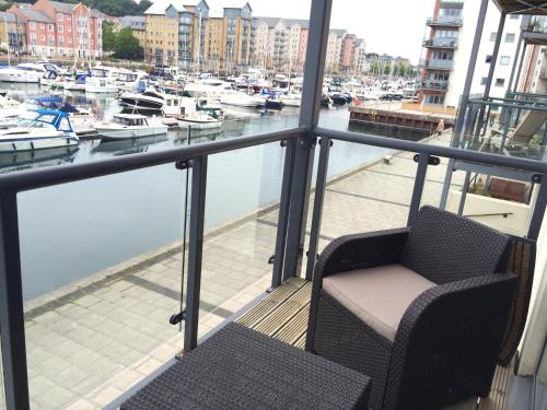 Area soggiorno di Liberty Marina 2br Apartment