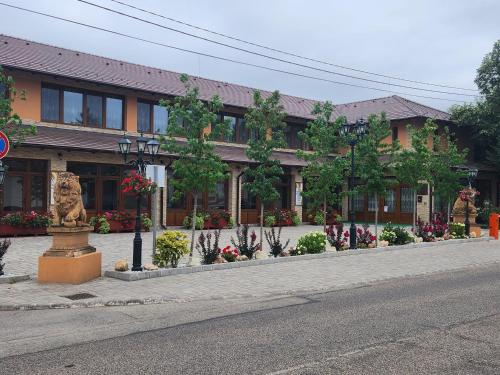 Vörös Álom Apartman Panzió