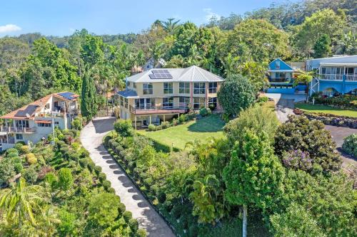 Κήπος έξω από το Mada Nature