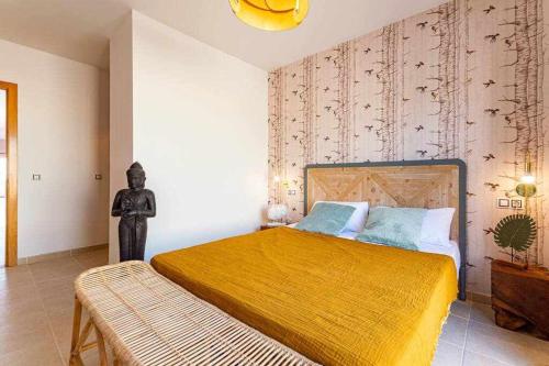 Ένα ή περισσότερα κρεβάτια σε δωμάτιο στο Villa sunrise- a restful getaway