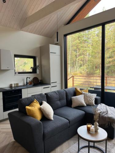 Χώρος καθιστικού στο MöK Puhkemajad