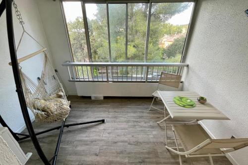 Bright studio a few steps from the beach