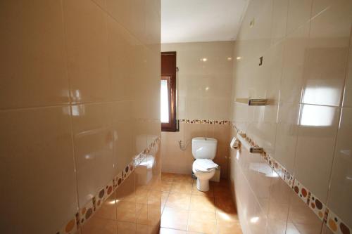 Ένα μπάνιο στο Villa Rustical 9