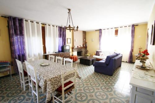 Fotografie z fotogalerie ubytování Villa rustical 14 v destinaci Montroig