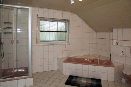 Ένα μπάνιο στο Chefs Gästezimmer