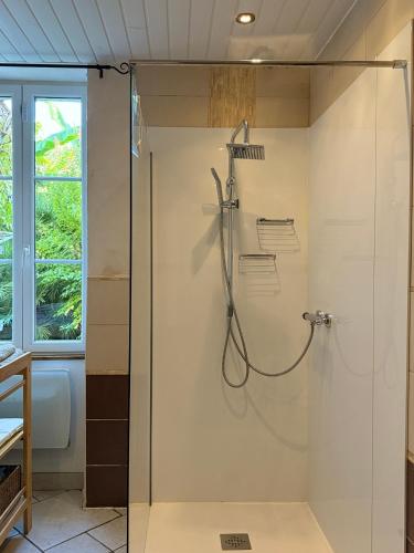 Bilik mandi di Gîte la Charentaise