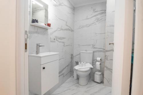 Koupelna v ubytování Cozy Home Studio Retreat