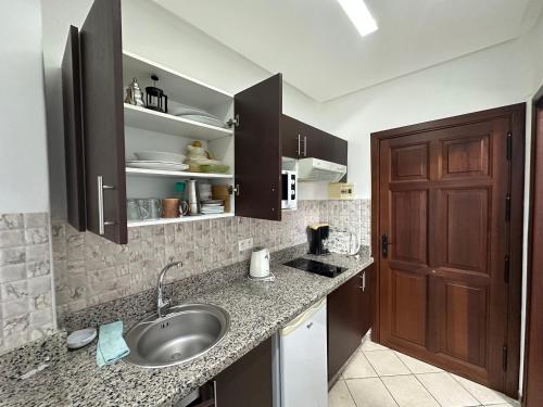 Η κουζίνα ή μικρή κουζίνα στο BEST DREAM Spot